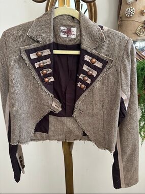 Cropped Herringbone Blazer
